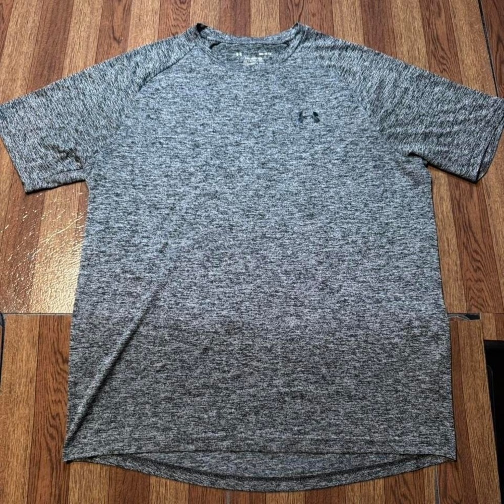Under Armour Grey Tech Retro Sportswear Running Train Shirt Medium